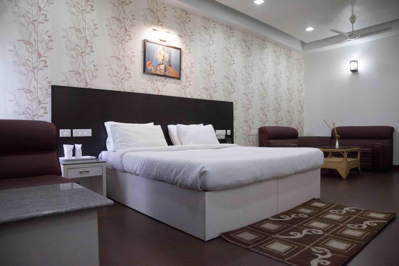 Hotel Central Park Shiliguri Zimmer foto